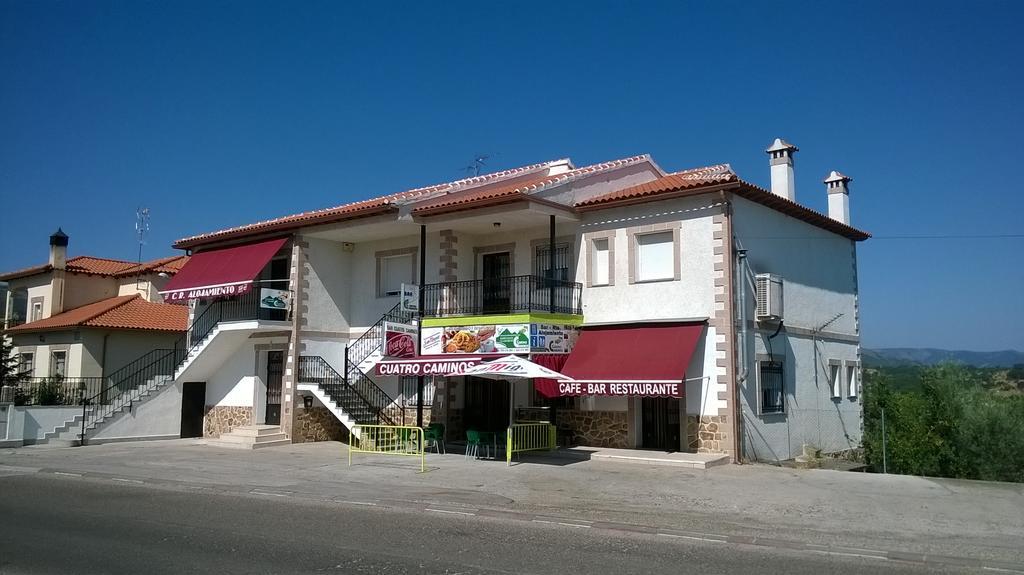 Alojamiento Cr Cuatro Caminos San Pablo de los Montes 외부 사진
